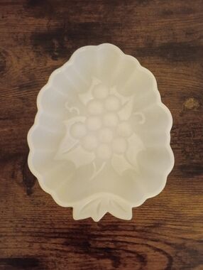 Vintage Hazel Atlas White Milk Glass Grape Patterned Dish